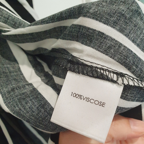 Crossroads size 16 mid-wrap asymmetrical skirt black/white stripes NWT - Picture 5 of 6